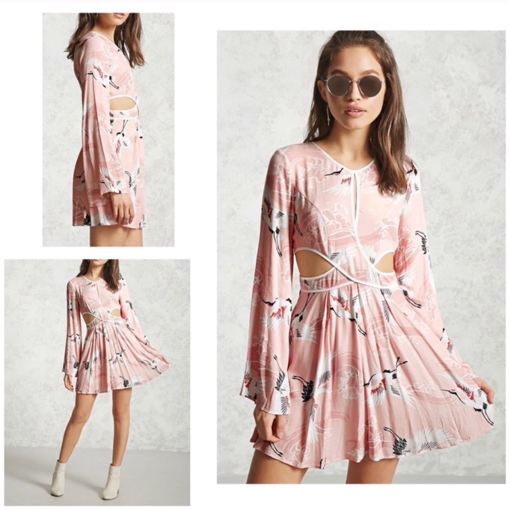 STUNNING 🤩 F21 Crane Cut-Out Dress